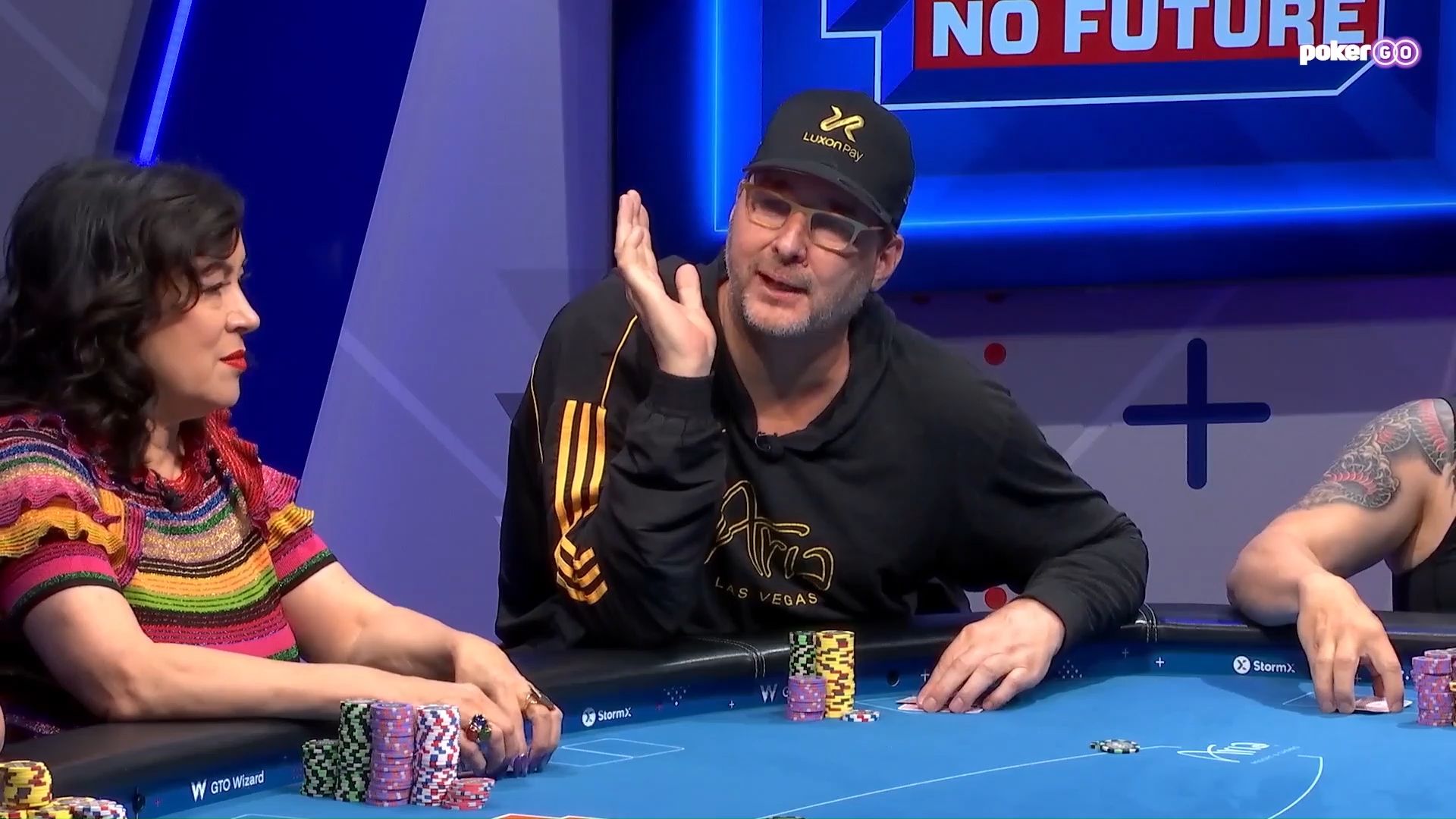 【大鹏德州扑克】17条WSOP金手链王赫尔姆斯！站立者游戏！
